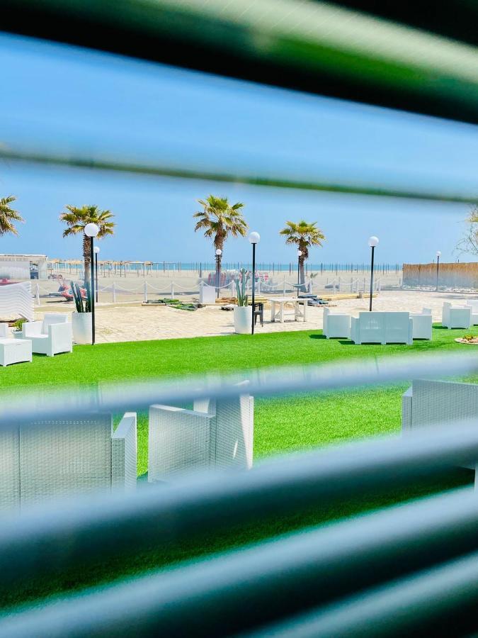 Aurora Beach & Suite Margherita Di Savoia Exterior foto